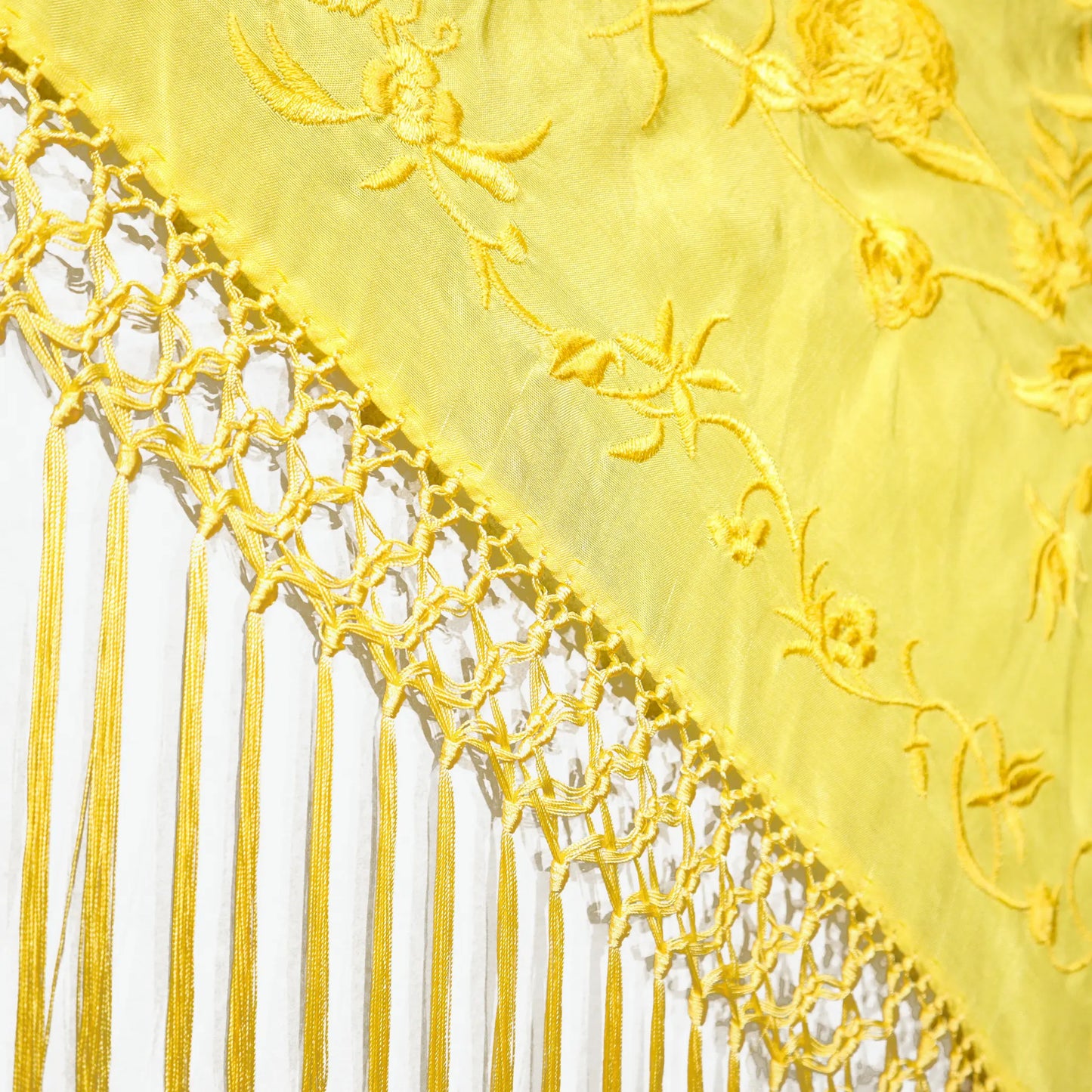 Lucia shawls - lady
