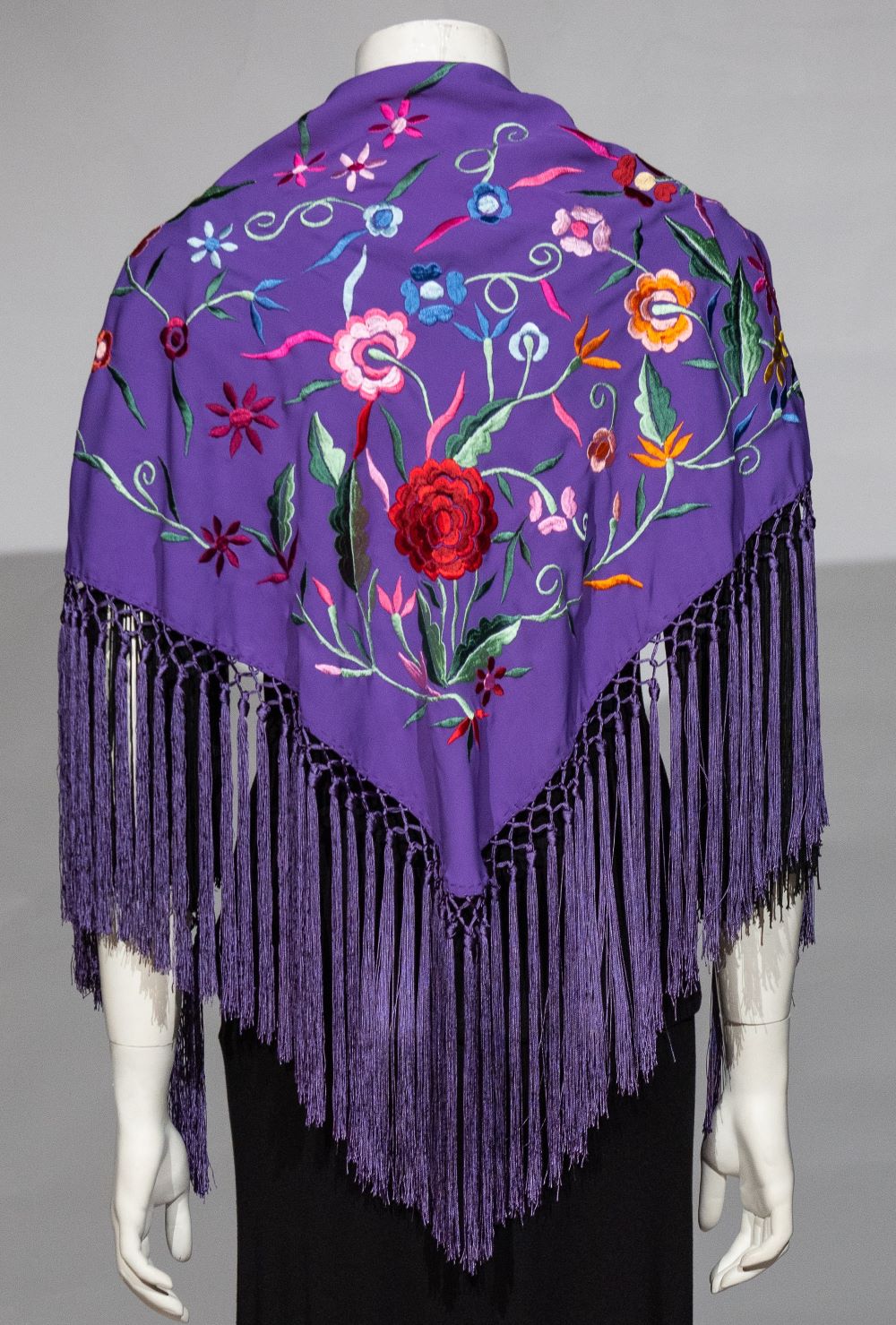 Mantoncillos bordados